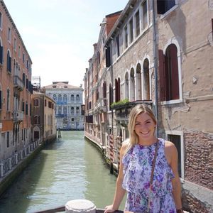 Meet your Posher, Orthja